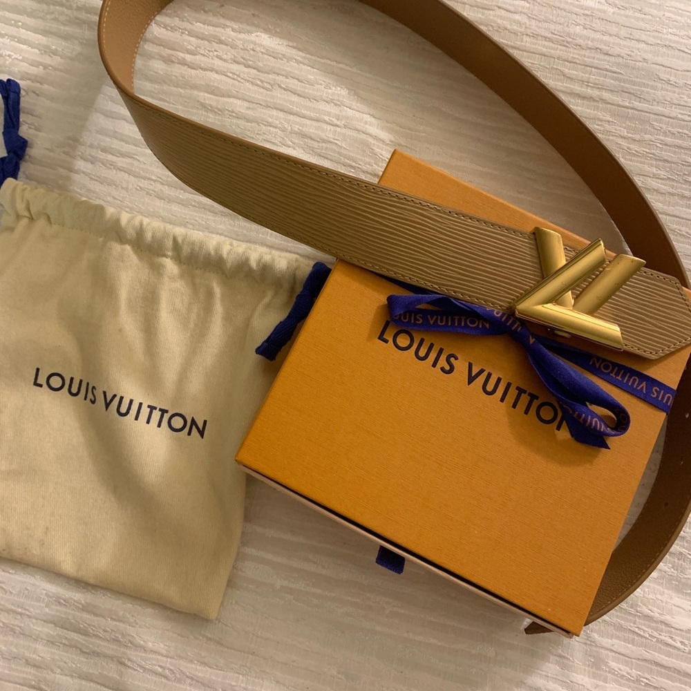 AUTHENTIC Louis Vuitton Belt. Only worn once - Picture 1 of 6